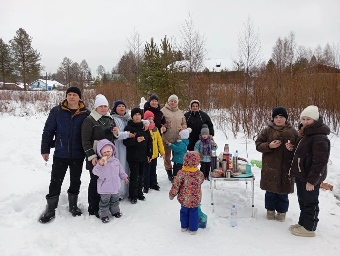 Пеший поход на природу Пеший поход на природу.